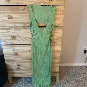 Midi green dress